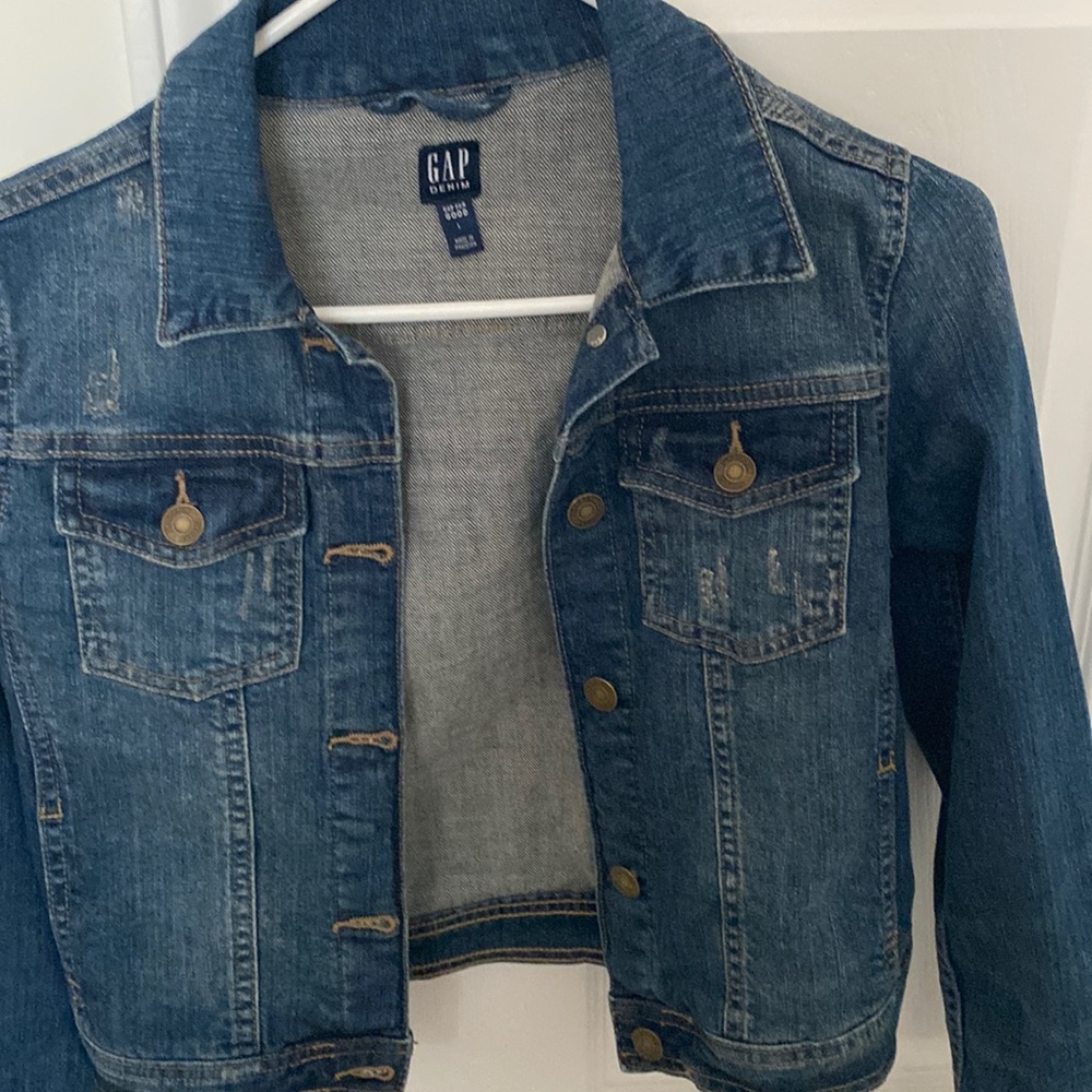 Young girls size Large Gap denim jacket